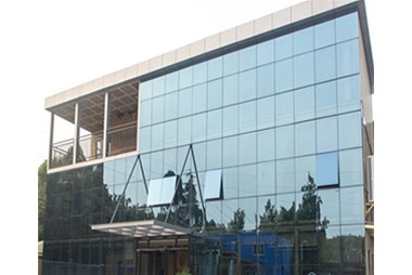 集裝箱做的辦公樓，辦公環(huán)境美美的！